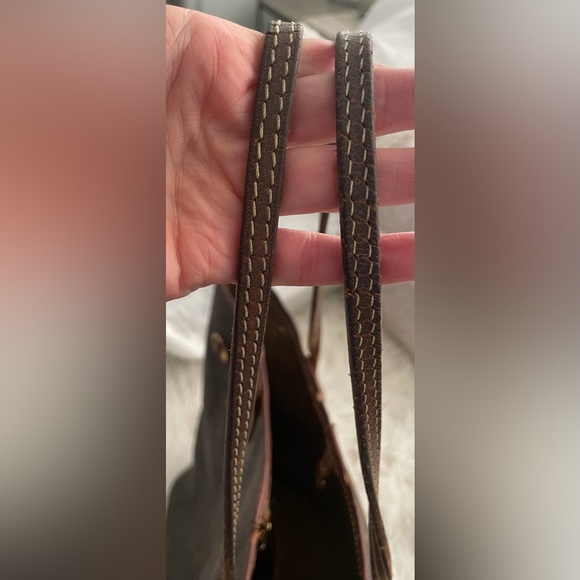 Louis Vuitton MM Neverfull - Picture 13 of 15